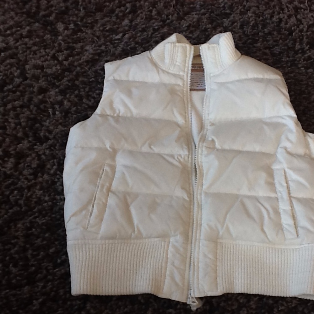 OLD NAVY DOWN VEST SZ M